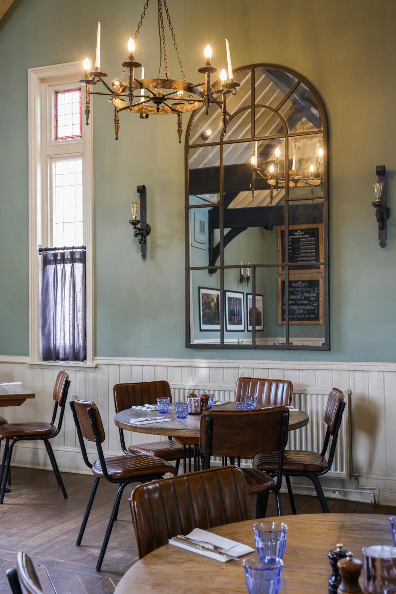The Swan At Forest Row Exterior foto
